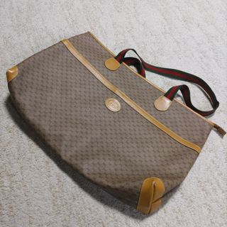 グッチ(Gucci)のグッチトートバッグ　GUCCI(トートバッグ)