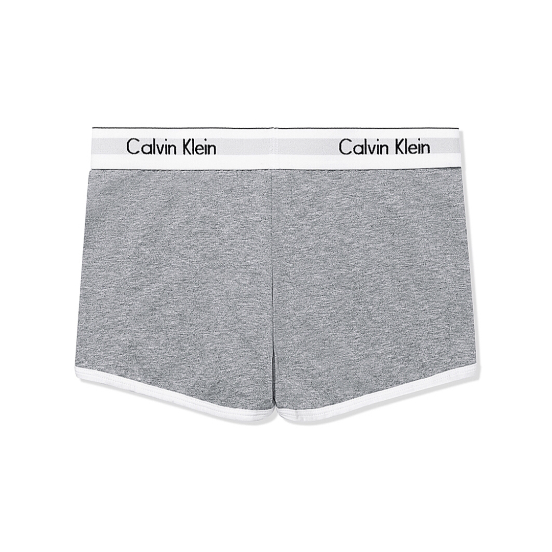 ck Calvin Klein(シーケーカルバンクライン)の【CALVIN KLEIN】MODERNCOTTON ショートパンツ　グレーM レディースのパンツ(ショートパンツ)の商品写真