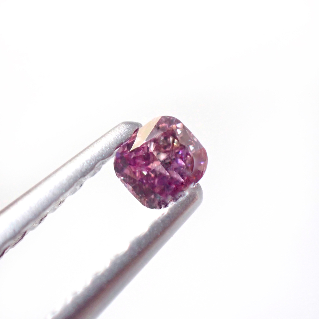 アクセサリー0.097ct Fancy Deep Purple Pink ピンクダイヤ