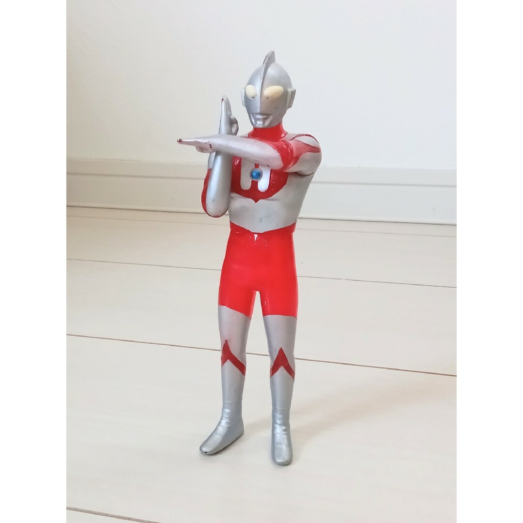 BANDAI(バンダイ)のウルトラマン　スペシウム光線ver. 限定クリアソフビ エンタメ/ホビーのフィギュア(特撮)の商品写真