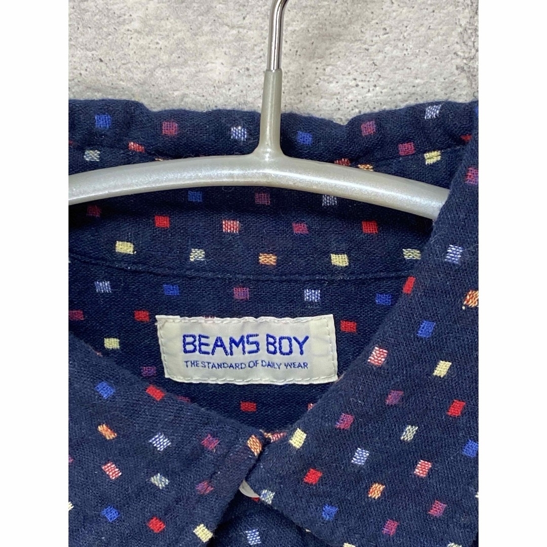 BEAMS BOY(ビームスボーイ)のBEMS BOY ビームスボーイ　デザインシャツ　綿素材 レディースのトップス(シャツ/ブラウス(長袖/七分))の商品写真