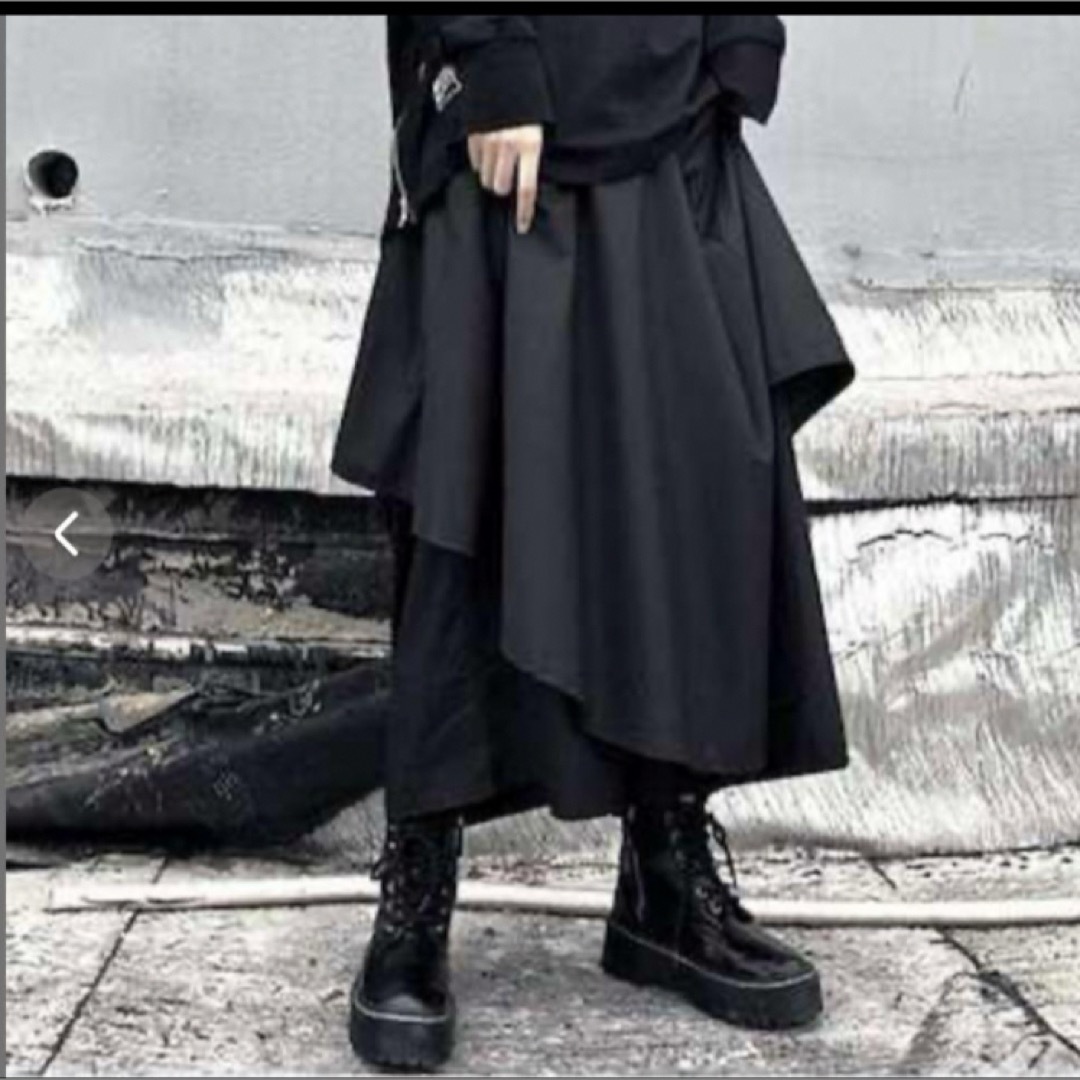 袴パンツ　サルエル　アシンメトリー レイヤード　ゆったり　ワイド　スカート風　黒 メンズのパンツ(サルエルパンツ)の商品写真