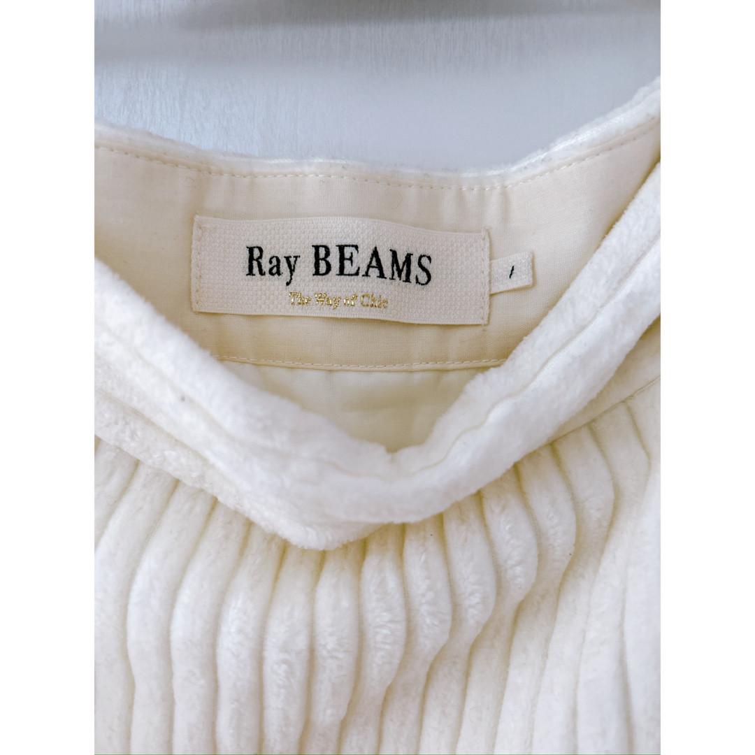 Ray BEAMS(レイビームス)のRay BEAMS☆コーデュロイAラインミニスカート　M  アイボリー レディースのスカート(ミニスカート)の商品写真