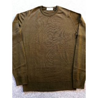 ジョンスメドレー(JOHN SMEDLEY)のJOHN SMEDLEY ジョンスメドレー 24Gメリノウール ニット カーキ(ニット/セーター)