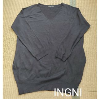 イング(INGNI)のINGNI Ｖネックセーター(ニット/セーター)