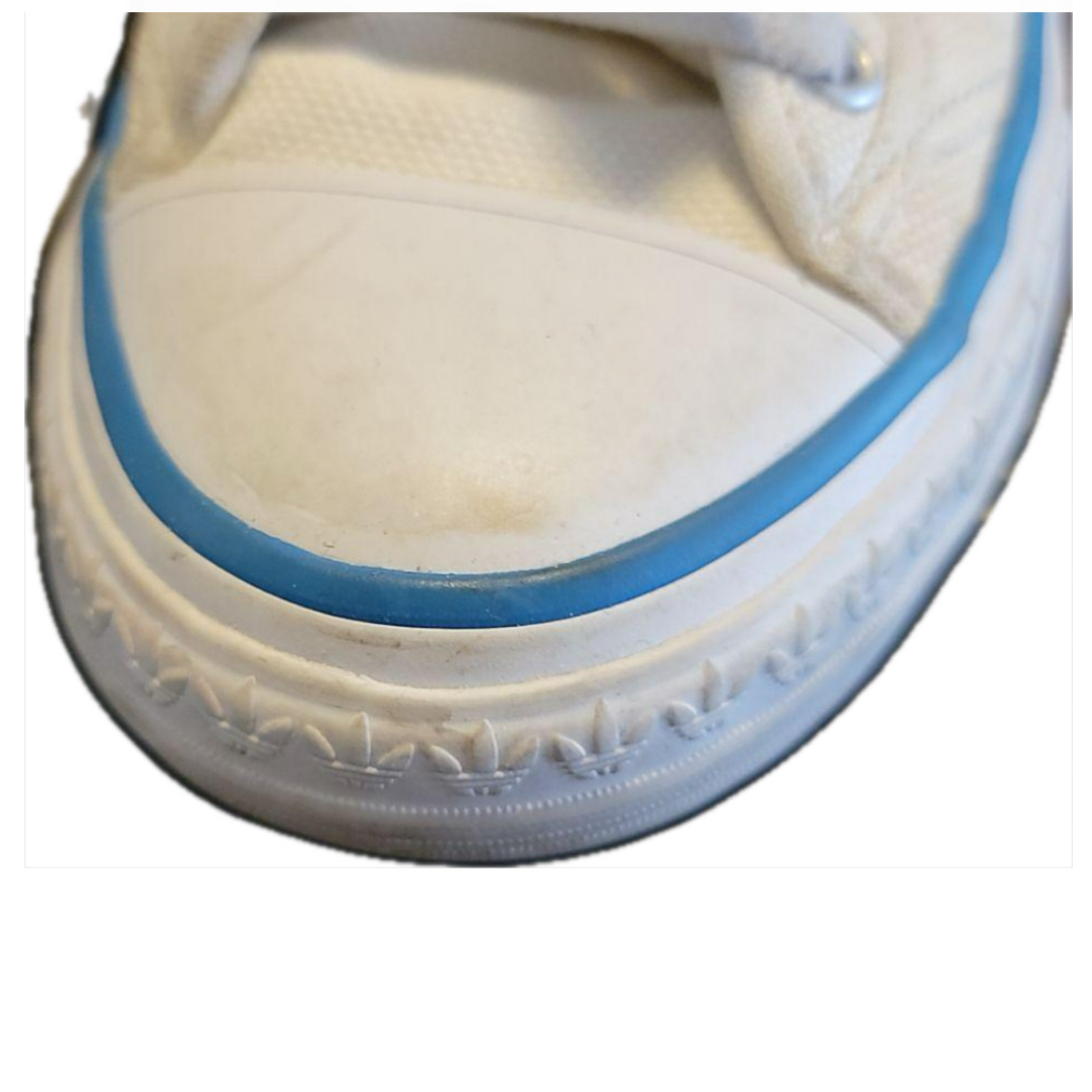 adidas(アディダス)のadidas original　ニゴさんコラボスニーカー　23.5センチ レディースの靴/シューズ(スニーカー)の商品写真