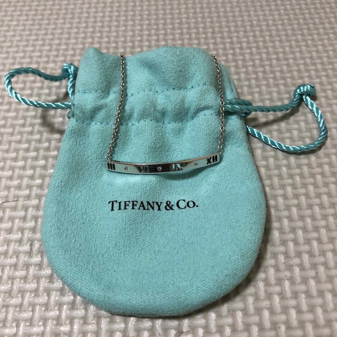 Tiffany & Co.(ティファニー)のティファニー　アトラス　プレゼント レディースのアクセサリー(ブレスレット/バングル)の商品写真