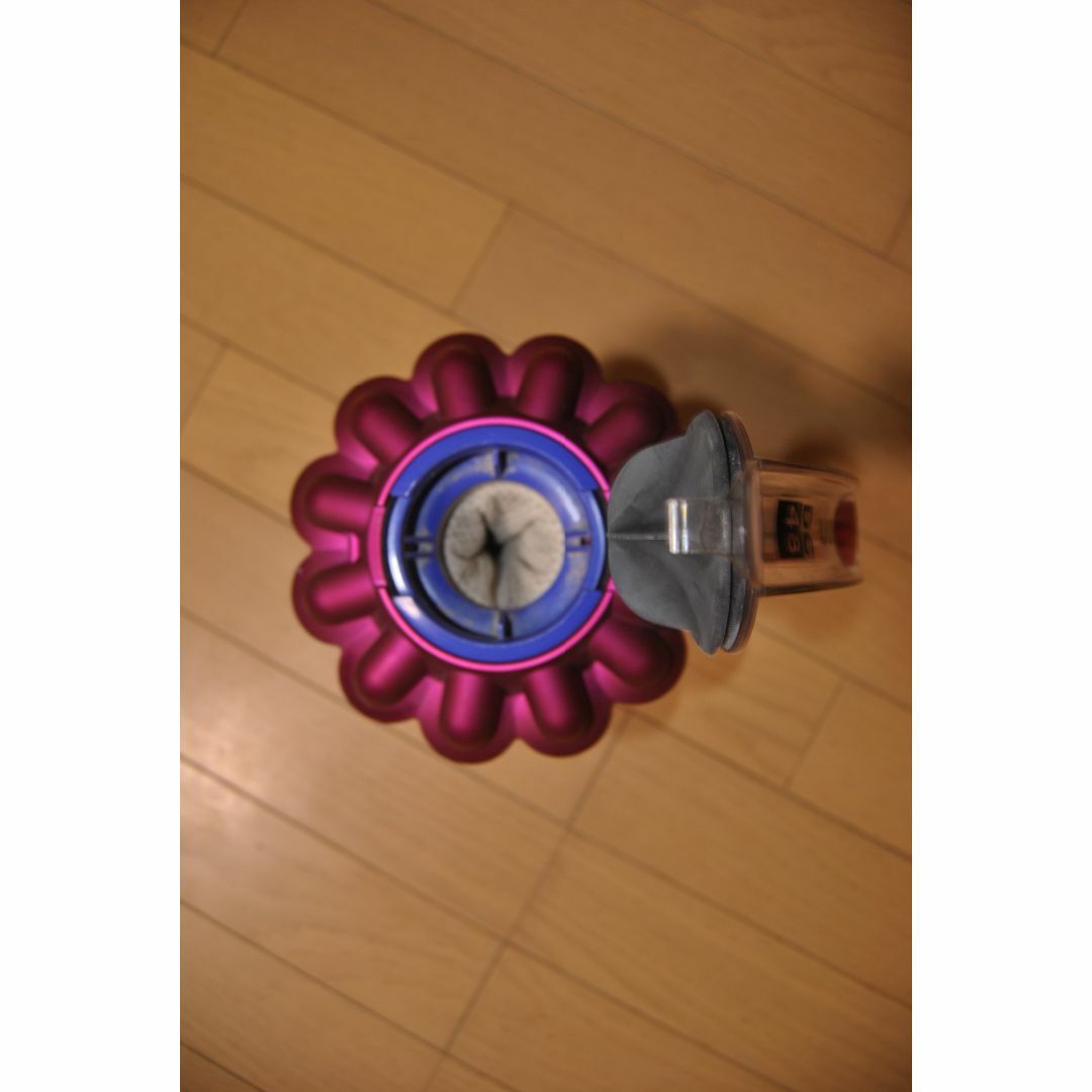 Dyson(ダイソン)の01051クリーニング済みダイソンDC48用サイクロン＆クリアビン スマホ/家電/カメラの生活家電(掃除機)の商品写真