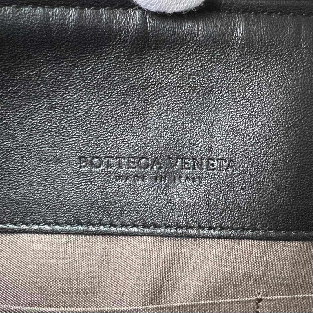 Bottega Veneta(ボッテガヴェネタ)の希少アイテム♡保存袋♡極美品♡ボッテガヴェネタ イントレチャート クラッチバッグ メンズのバッグ(セカンドバッグ/クラッチバッグ)の商品写真