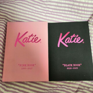 ケイティー(Katie)のKatiePINKBOOK＆BLACKBOOK 2冊セット(その他)