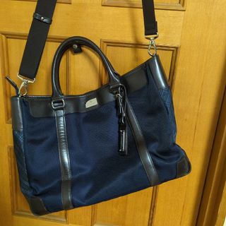 BLACK LABEL CRESTBRIDGE(ビジネスバッグ)のフリマアイテム一覧 BLACK LABEL CRESTBRIDGE(ビジネスバッグ)のフリマアイテム一覧