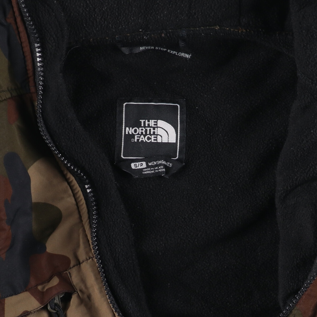 THE NORTH FACE(ザノースフェイス)の古着 ザノースフェイス THE NORTH FACE デナリジャケット 迷彩柄 ナイロンxフリースジャケット メンズS /eaa408805 メンズのジャケット/アウター(その他)の商品写真