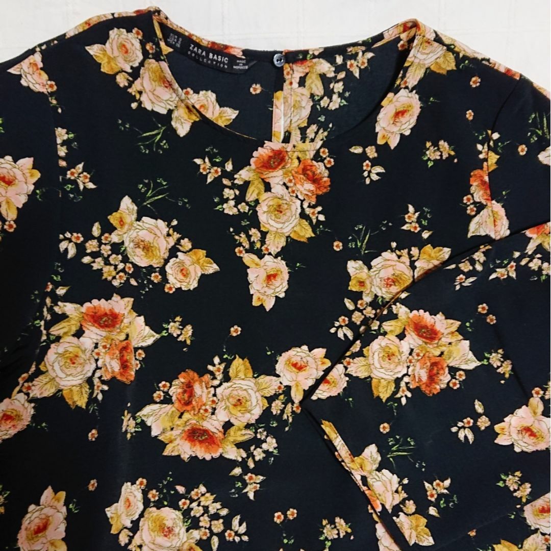 ZARA(ザラ)のS　ZARA basic　 ザラベーシック 花柄　アンシンメトリーワンピース レディースのワンピース(ひざ丈ワンピース)の商品写真