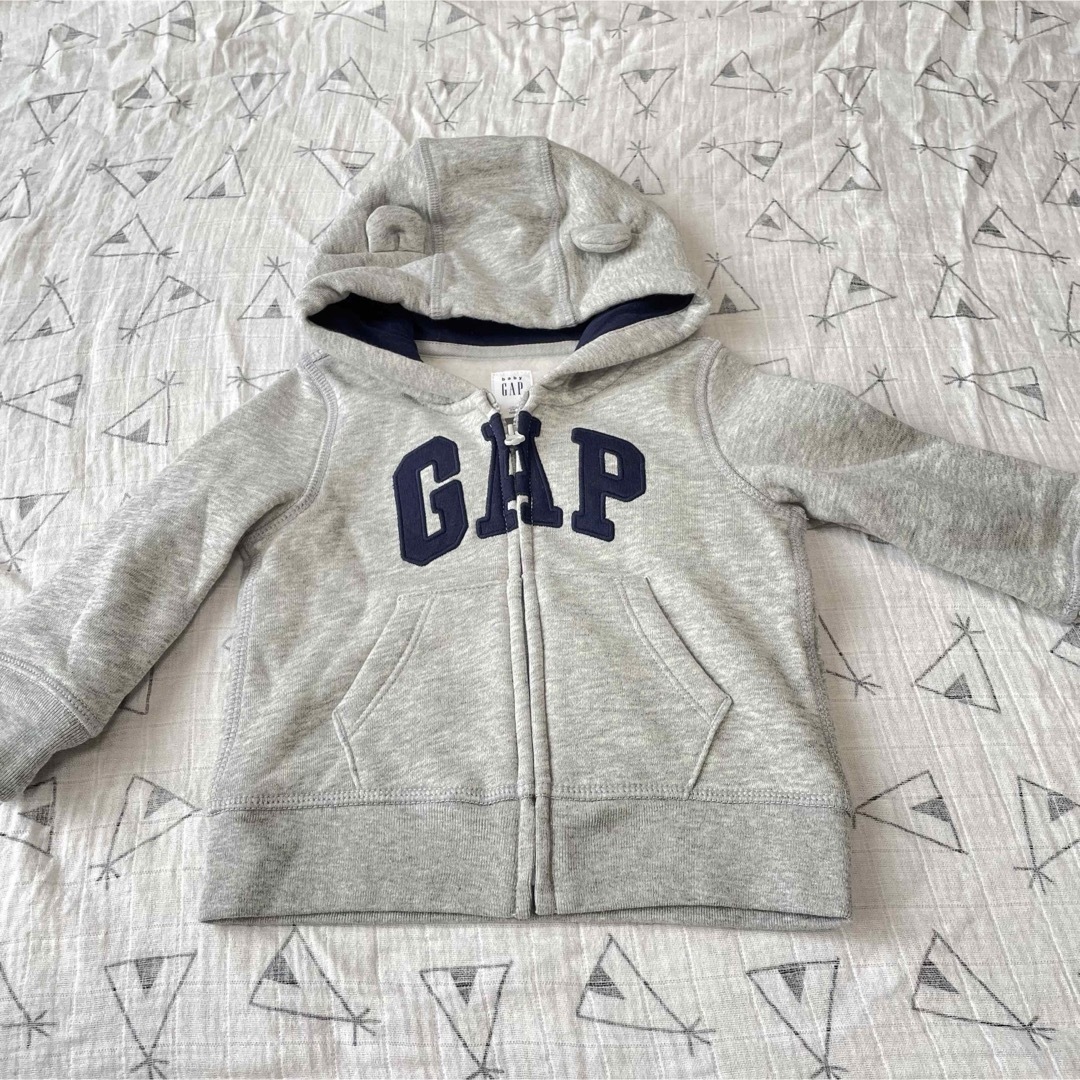 【美品】GAP ベビーギャップ パーカー　くま耳　裏起毛 キッズ/ベビー/マタニティのベビー服(~85cm)(トレーナー)の商品写真