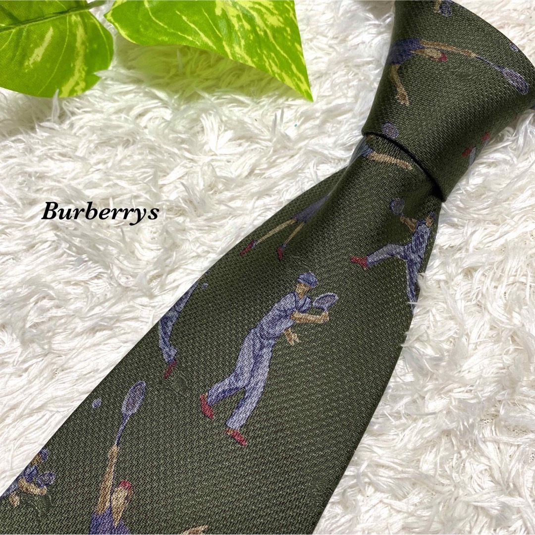 BURBERRY(バーバリー)のBurberrys ネクタイ　総柄　奇抜　高級　ヨーロピアン　洋風　人柄 メンズのファッション小物(ネクタイ)の商品写真