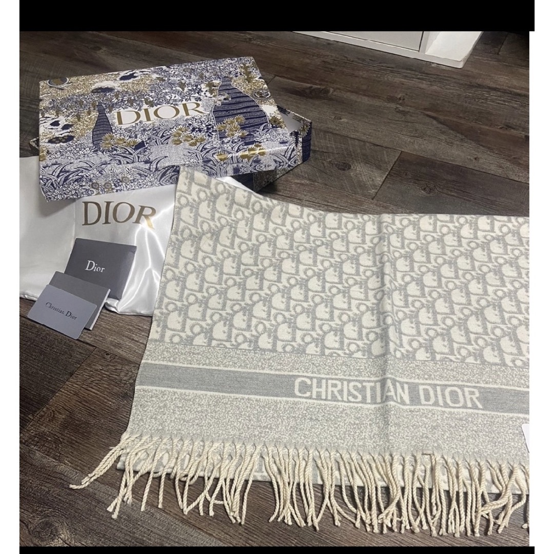 Dior ディオール クリスチャンディオール マフラー グレー ホワイト Dior ディオール クリスチャンディオール マフラー グレー ホワイト