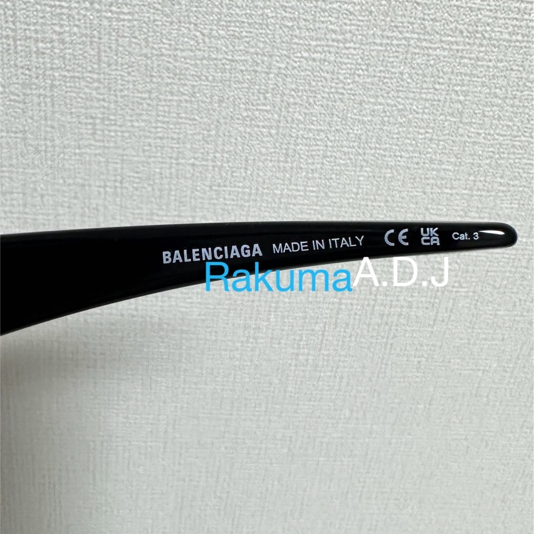 Balenciaga(バレンシアガ)の正規品　Balenciaga バレンシアガ　ユニセックス　サングラス　新品未使用 レディースのファッション小物(サングラス/メガネ)の商品写真