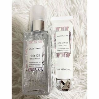 ジルスチュアート(JILLSTUART)の♡かなゆんさん専用♡ ジルスチュアート　ハンドクリーム　ヘアオイル　セット(ハンドクリーム)