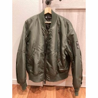 アンダーカバー(UNDERCOVER)の中古　GU undercover MA-1 ジーユー　アンダーカバー　M(ブルゾン)