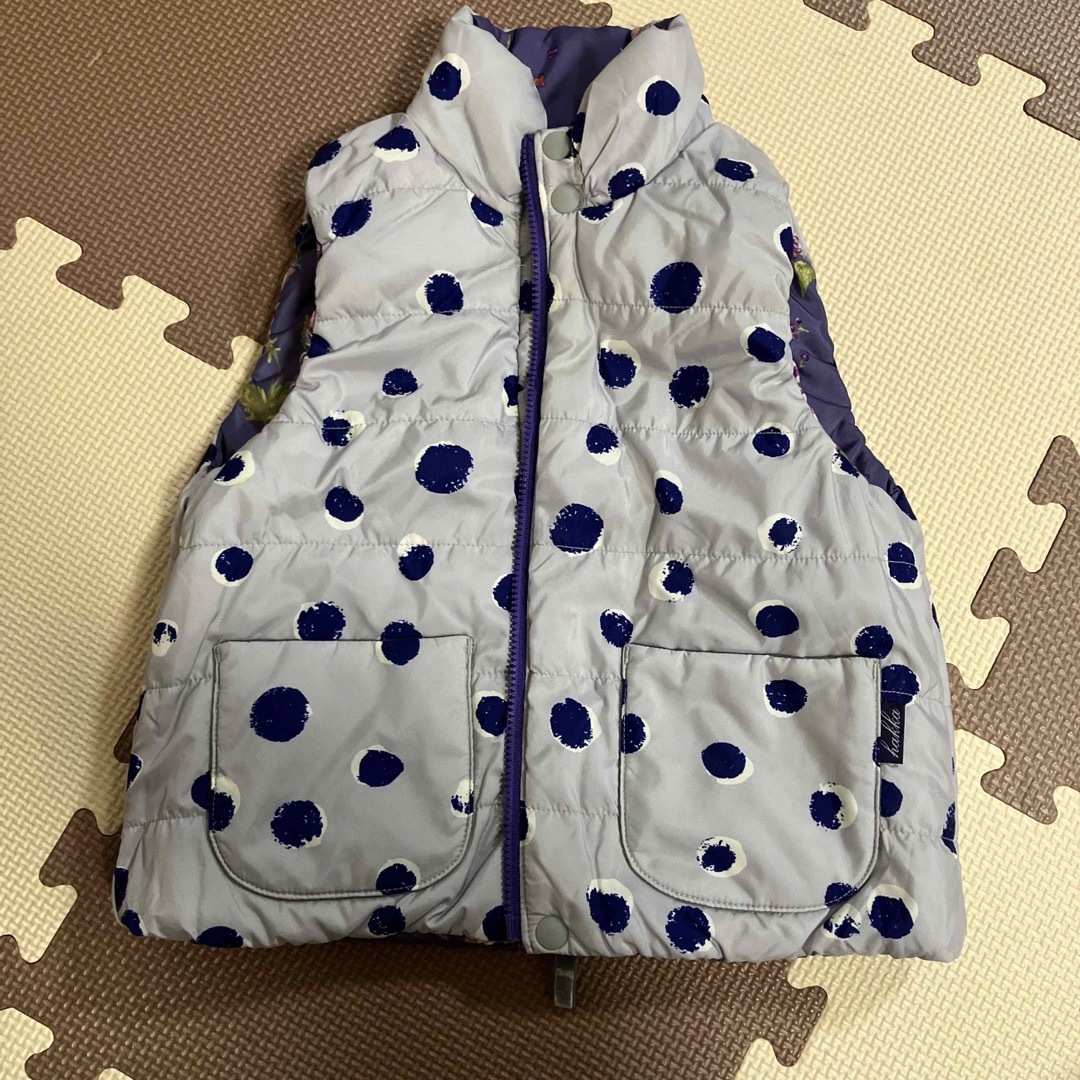 KinKi Kids(キンキキッズ)のハッカキッズ  中綿ベスト キッズ/ベビー/マタニティのキッズ服女の子用(90cm~)(ジャケット/上着)の商品写真