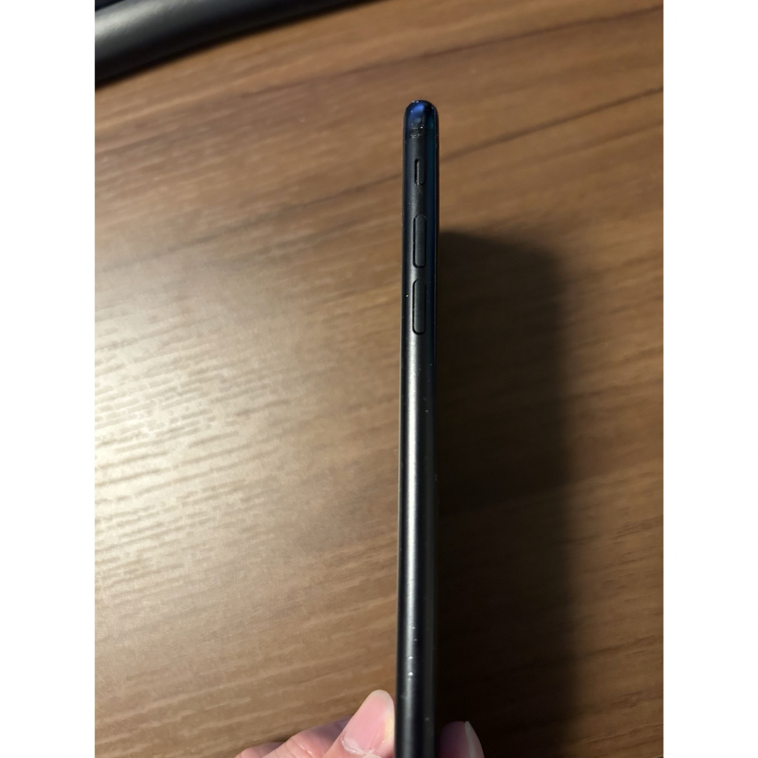 iPhone(アイフォーン)のiPhoneSE 第2世代 (SE2) ブラック 128GB スマホ/家電/カメラのスマートフォン/携帯電話(スマートフォン本体)の商品写真