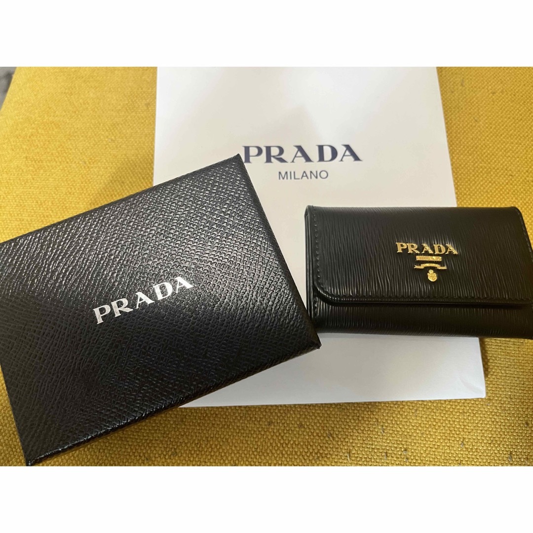 PRADA(プラダ)の【本物保証書付】PRADAプラダ　キーケース VITELLO MOVE レディースのファッション小物(キーケース)の商品写真