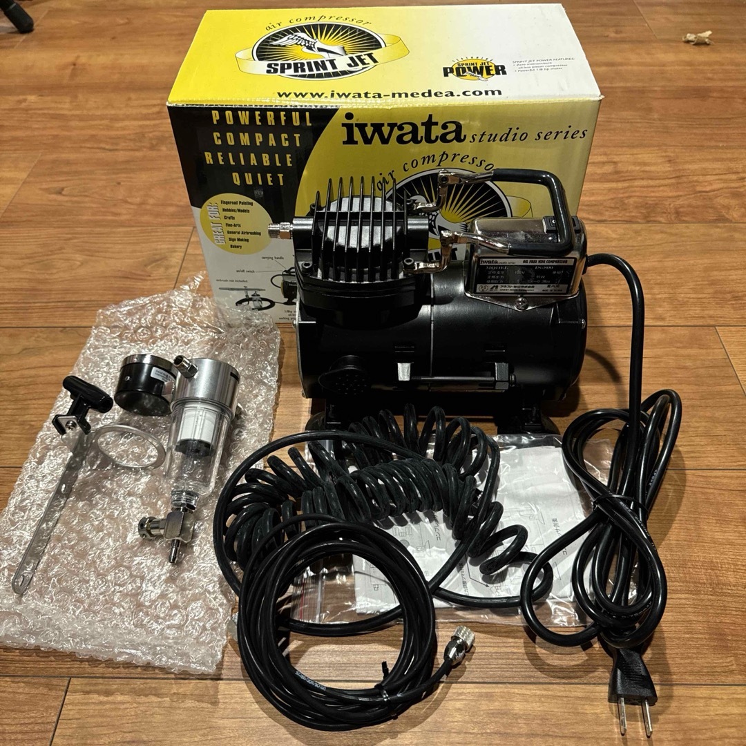 iwata 岩田 オイルフリー ミニ コンプレッサー IS-800 - www iwata 岩田 オイルフリー ミニ コンプレッサー IS-800 - www