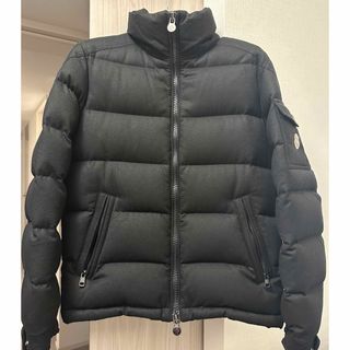 モンクレール(MONCLER)の【専用】モンクレール　ウール　ダウンジャケット(ダウンジャケット)