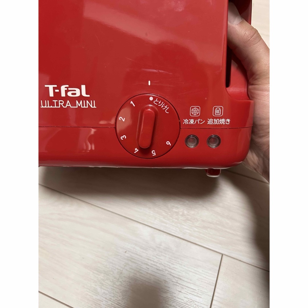 T-fal TT2115JP ポップアップトースター スマホ/家電/カメラの調理家電(調理機器)の商品写真