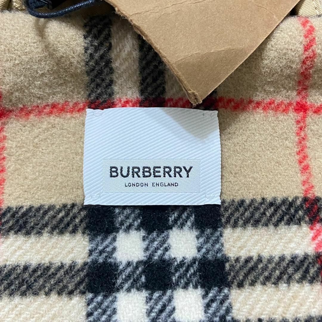 BURBERRY(バーバリー)のタグ付 26万円 BURBERRY 超高級ダッフルコート アウター レディース: レディースのジャケット/アウター(ダッフルコート)の商品写真