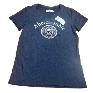 アバクロンビーアンドフィッチ(Abercrombie&Fitch)の【新品】アバクロンビー＆フィッチ Tシャツ ネイビー(シャツ/ブラウス(長袖/七分))