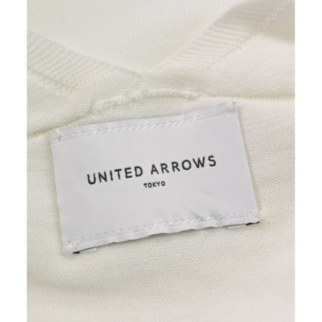 UNITED ARROWS(ユナイテッドアローズ)のUNITED ARROWS ユナイテッドアローズ ベスト/ノースリーブ F 白 【古着】【中古】 レディースのトップス(ベスト/ジレ)の商品写真