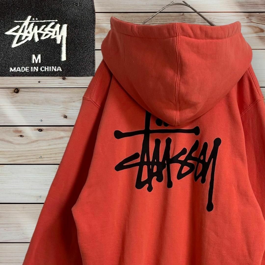 STUSSY(ステューシー)の【超希少カラー】ステューシー M 両面 バッグロゴ パーカー オレンジ メンズのトップス(パーカー)の商品写真