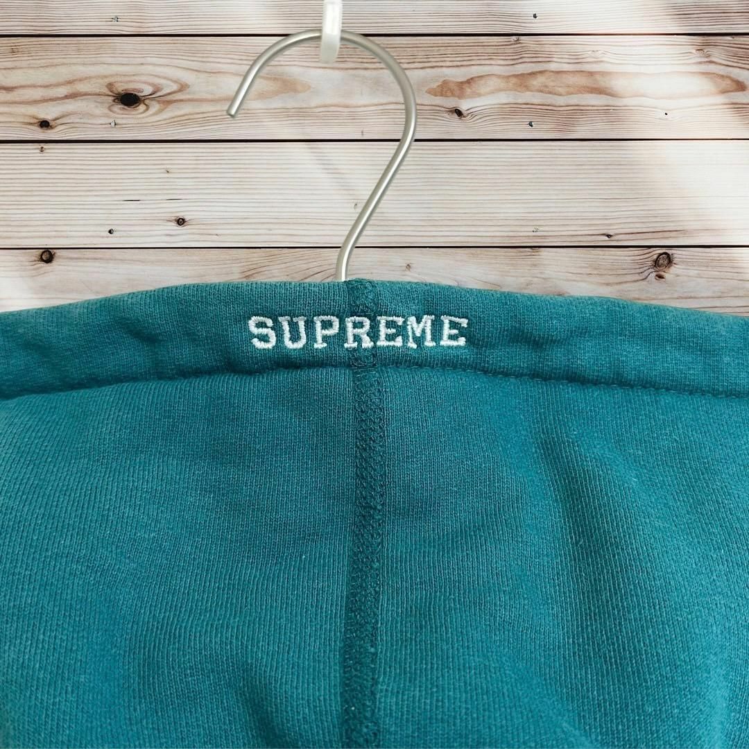 Supreme(シュプリーム)の【人気デザイン】シュプリーム Sロゴ フード刺繍 プルオーバー パーカー 緑 メンズのトップス(パーカー)の商品写真