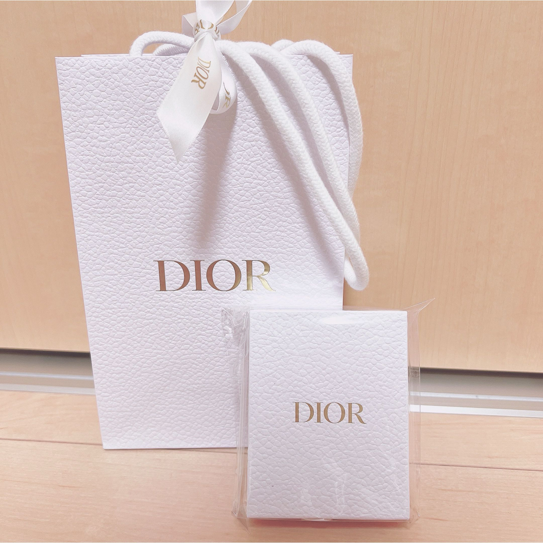 Christian Dior(クリスチャンディオール)のDiorクリスタル会員 ウェルカムギフト チェーンストラップ レディースのアクセサリー(チャーム)の商品写真