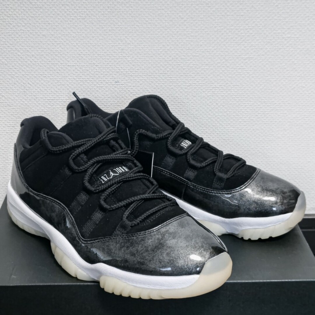 NIKE AIR JORDAN11 RETRO LO靴/シューズ