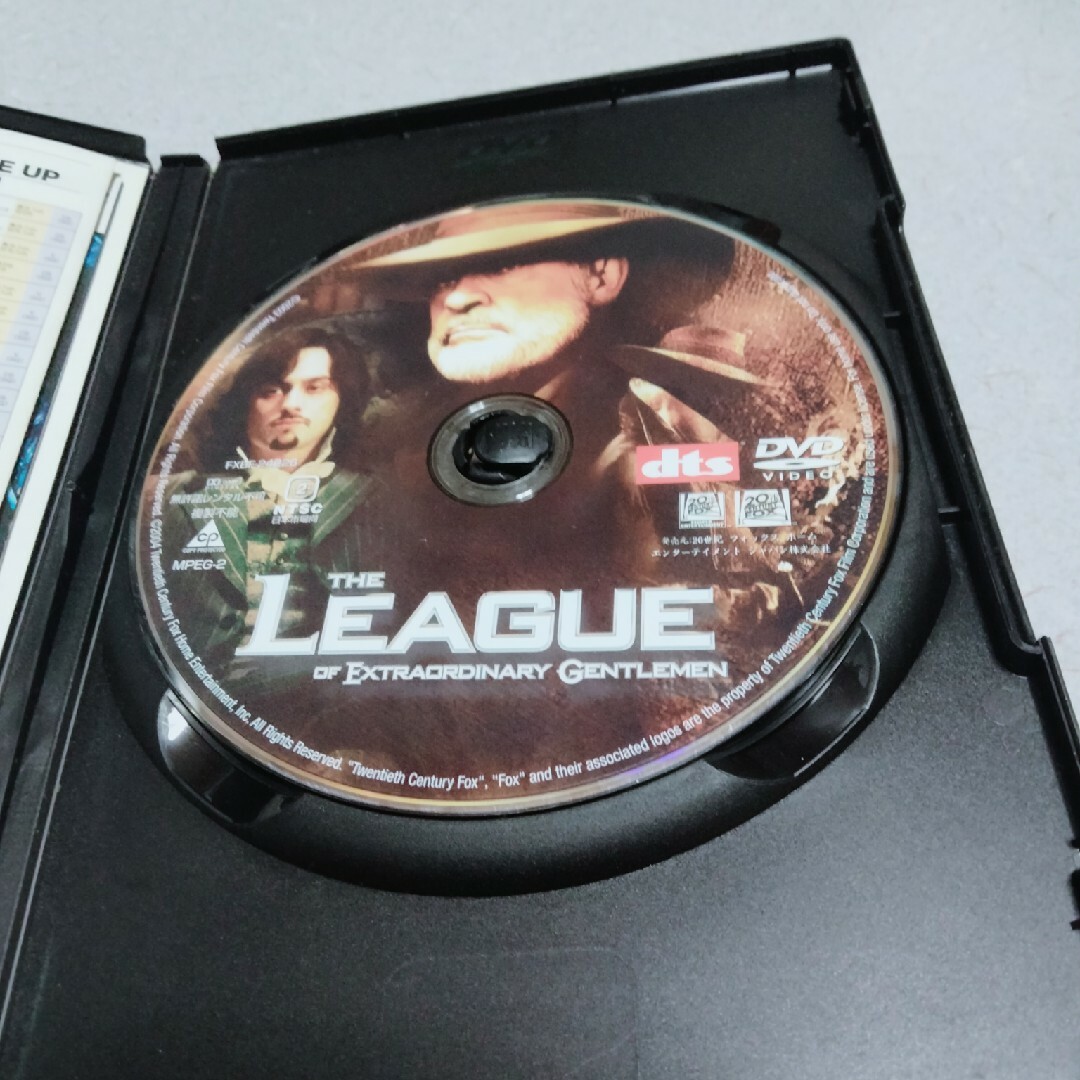 リーグ・オブ・レジェンド　時空を超えた闘い DVD エンタメ/ホビーのDVD/ブルーレイ(舞台/ミュージカル)の商品写真