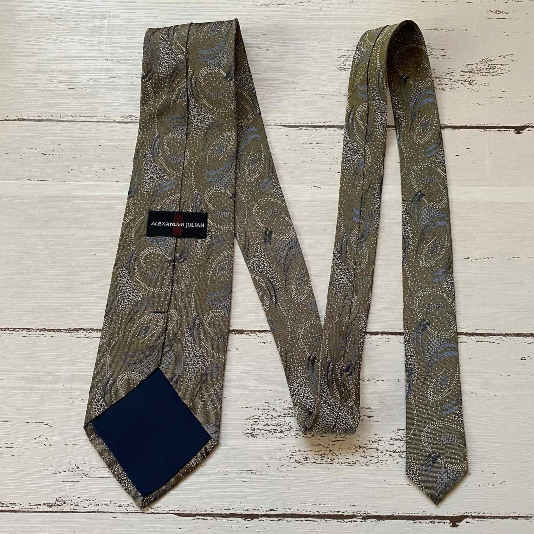 ALEXANDER JULIAN(アレキサンダージュリアン)のUSED ネクタイ うぐいす色 柄 絹100% ⑧ メンズのファッション小物(ネクタイ)の商品写真