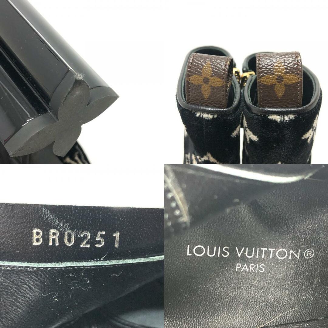 LOUIS VUITTON(ルイヴィトン)のルイヴィトン LOUIS VUITTON アンクルブーツ 1A95Y シルエットライン モノグラム ブーツ ベルベット ブラック レディースの靴/シューズ(ブーツ)の商品写真