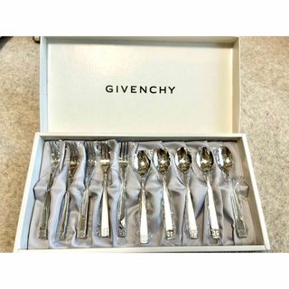 GIVENCHY(カトラリー/箸)のフリマアイテム一覧 GIVENCHY(カトラリー/箸)のフリマアイテム一覧