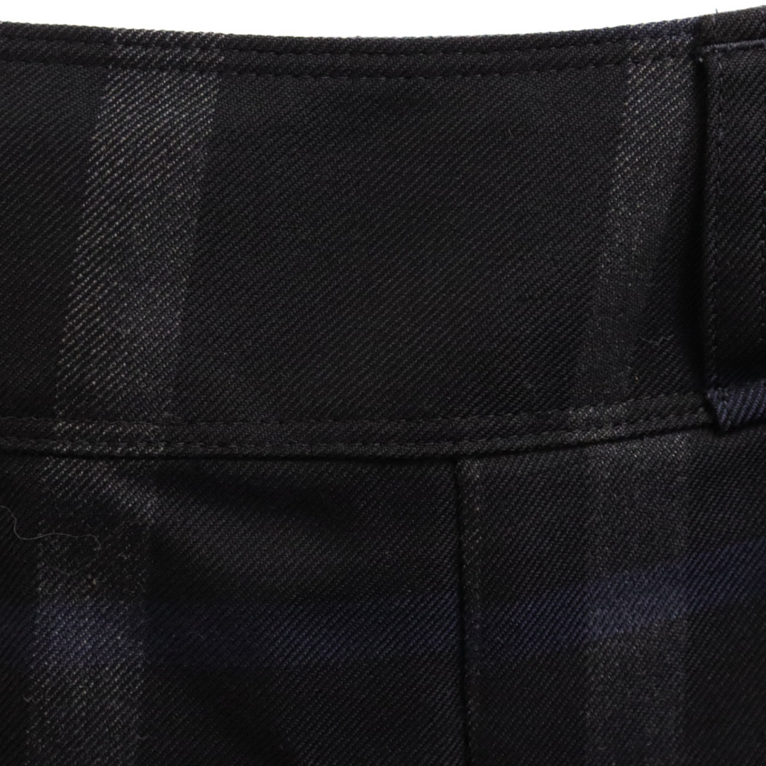 BURBERRY(バーバリー)のBURBERRY LONDON バーバリーロンドン Check Wool Skirt チェック柄 ウールスカート レディース ブラック FX133-075-28 レディースのスカート(ひざ丈スカート)の商品写真