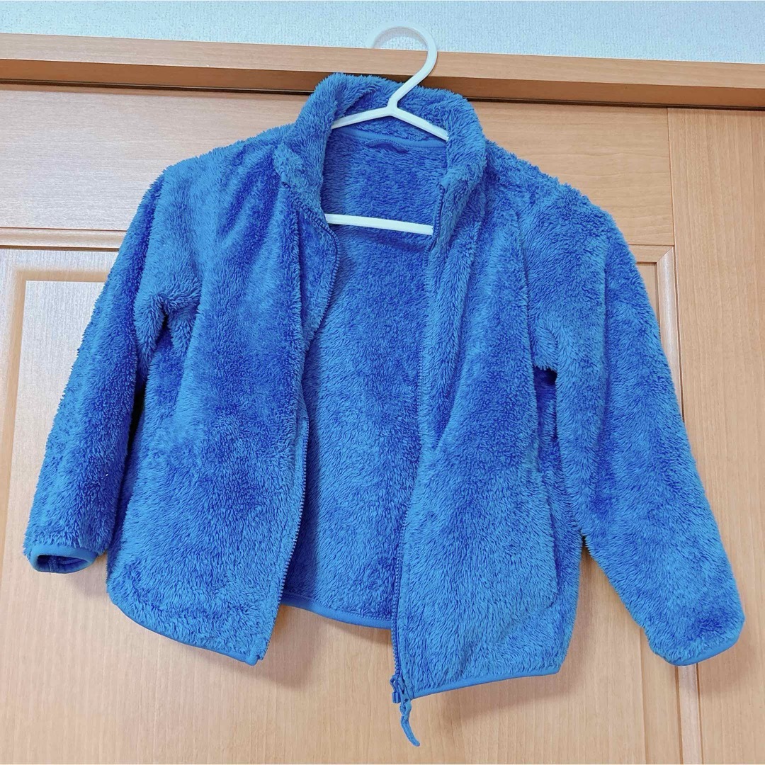 UNIQLO(ユニクロ)のUNIQLO アウター フリース キッズ/ベビー/マタニティのキッズ服男の子用(90cm~)(ジャケット/上着)の商品写真