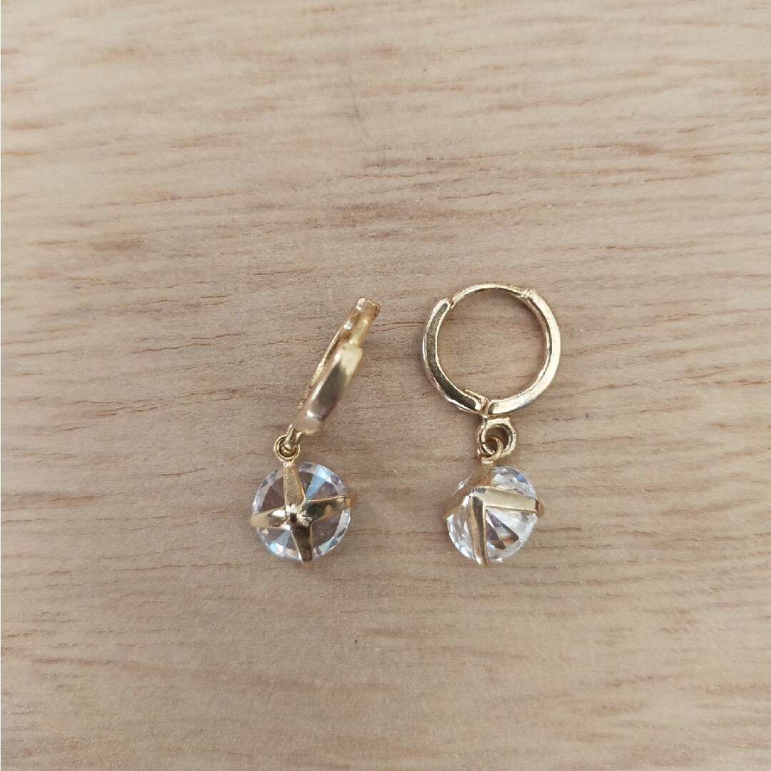 ピアス レディースのアクセサリー(ピアス)の商品写真