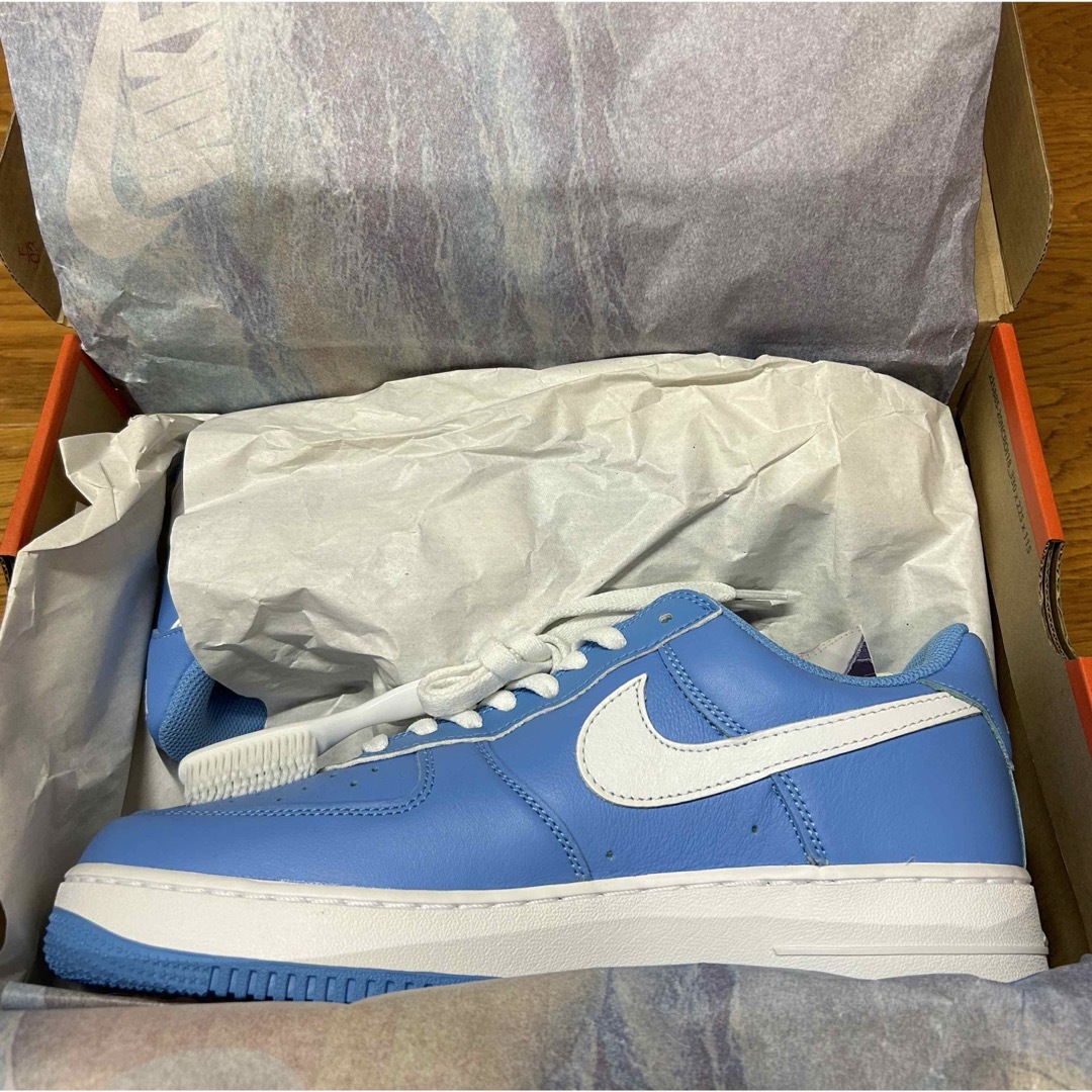 NIKE(ナイキ)のNIKE AIR FORCE 1 LOW UNIVERSITY BLUE  メンズの靴/シューズ(スニーカー)の商品写真