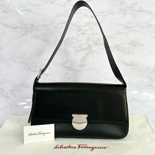 サルヴァトーレフェラガモ(Salvatore Ferragamo)のフェラガモ Ferragamo ショルダーバッグ 肩掛け ガンチーニ ブラック(ショルダーバッグ)