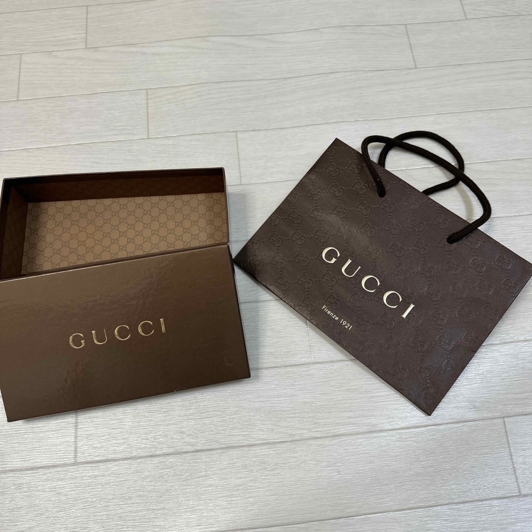 Gucci(グッチ)のGUCCIの箱と紙袋とリボン メンズのファッション小物(その他)の商品写真