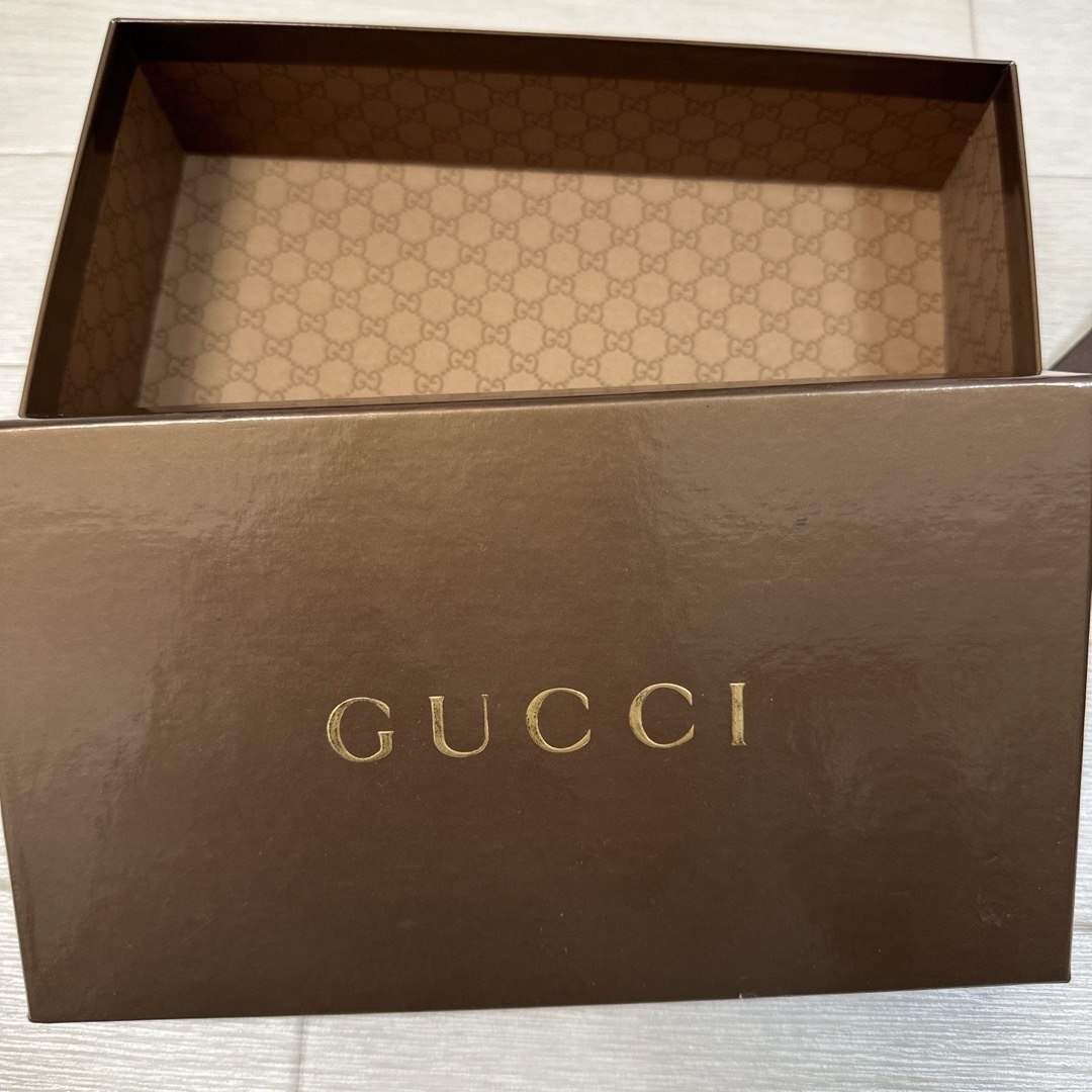 Gucci(グッチ)のGUCCIの箱と紙袋とリボン メンズのファッション小物(その他)の商品写真