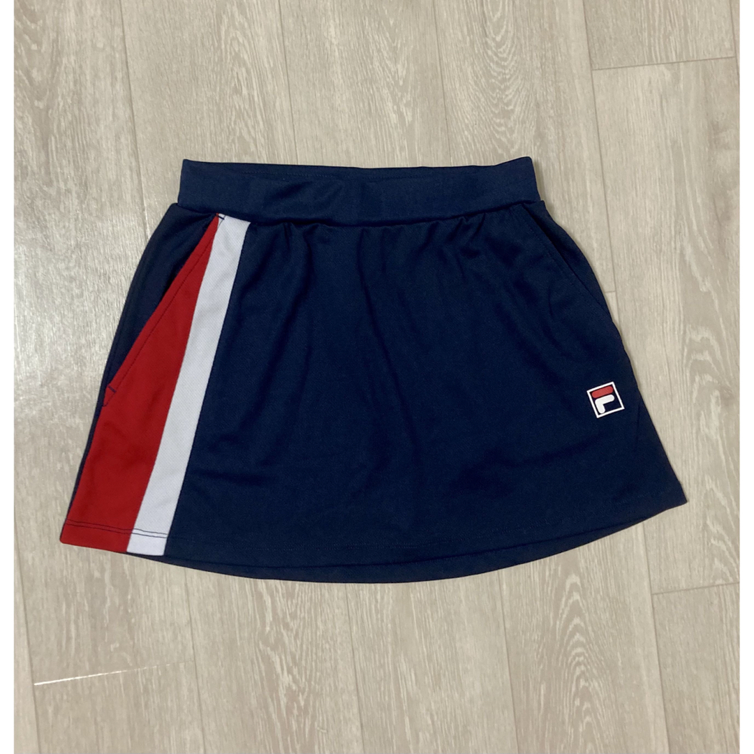 FILA(フィラ)のFILA(フィラ) テニスウェア　上下　Sサイズ スポーツ/アウトドアのテニス(ウェア)の商品写真