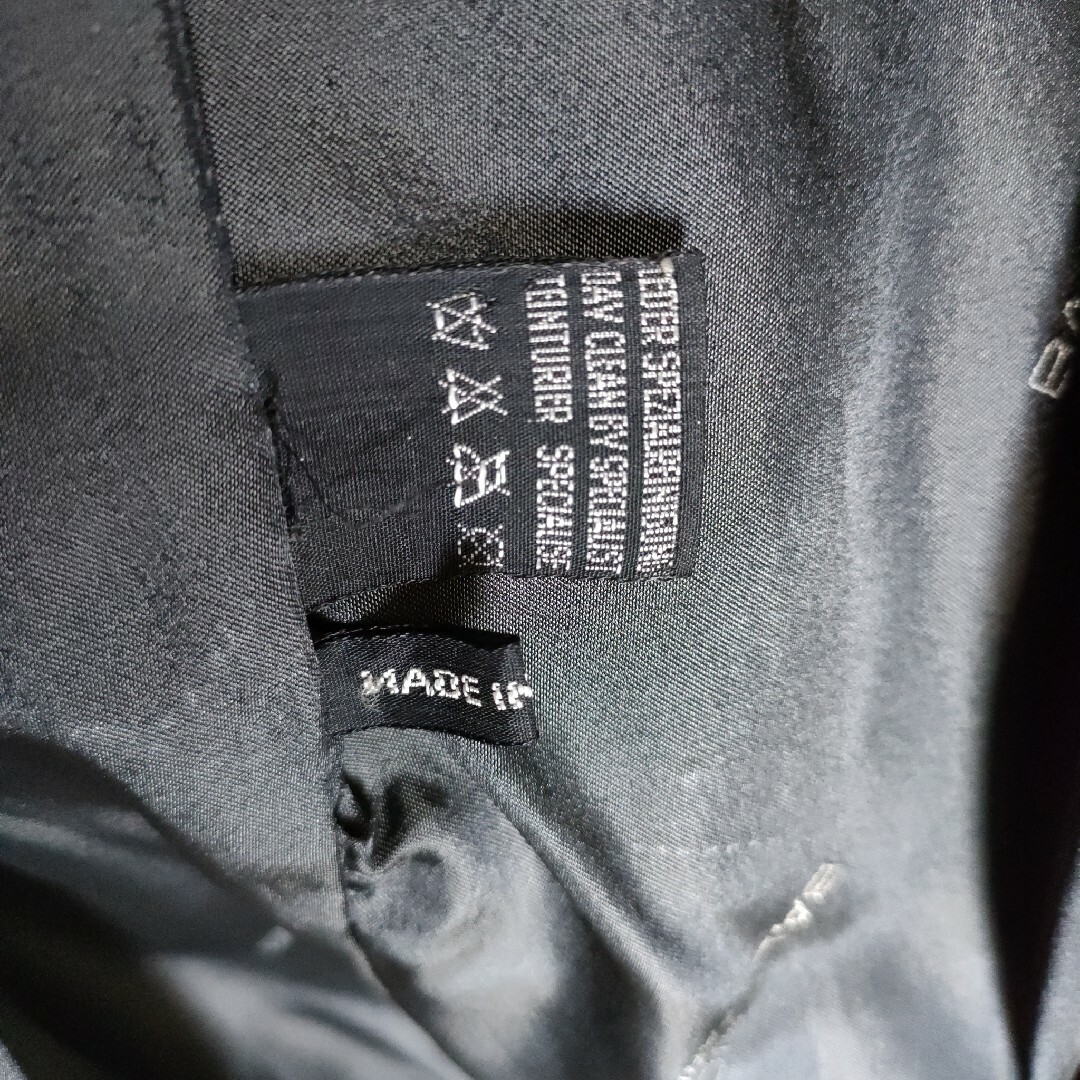 Balenciaga(バレンシアガ)の程度良好　本革バレンシアガ ロングレザージャケット 金ボタン 裏地総柄　ブラック レディースのジャケット/アウター(その他)の商品写真