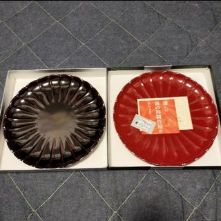【新品未使用】 菊皿 漆器 2枚セット(食器)